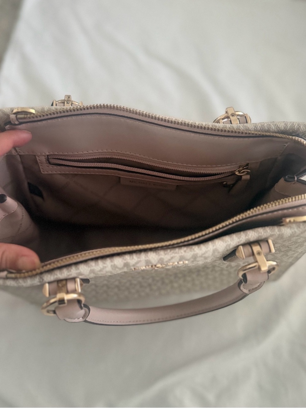 Michael Kors Beige and Pale Pink Signature Satchel - Picture 4 of 7